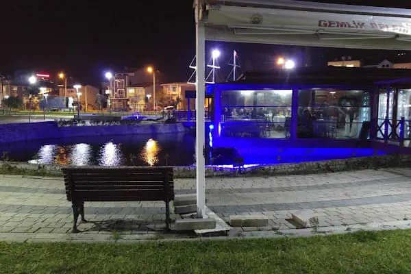 Gemlik Park Kafe - Kafe - Bursa Gemlik