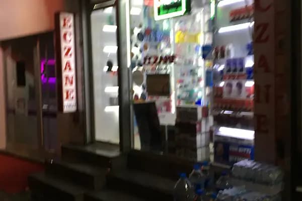 Yeni Ay Eczanesi - Eczane - İstanbul Küçükçekmece