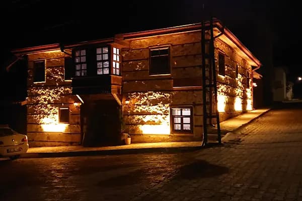 Gölbaşı Restaurant &amp; Hotel - Öğle Yemeği Restoranı - Antalya İbradı