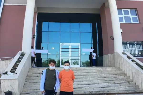 Şekerpınar İmam Hatip Ortaokulu - Okul - Kocaeli Çayırova