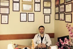 Dr. Öğr. Üyesi Kadir Göde | Trabzon Fizik Tedavi ve Rehabilitasyon Doktoru