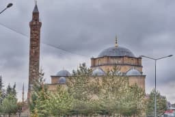 Evliya Cami