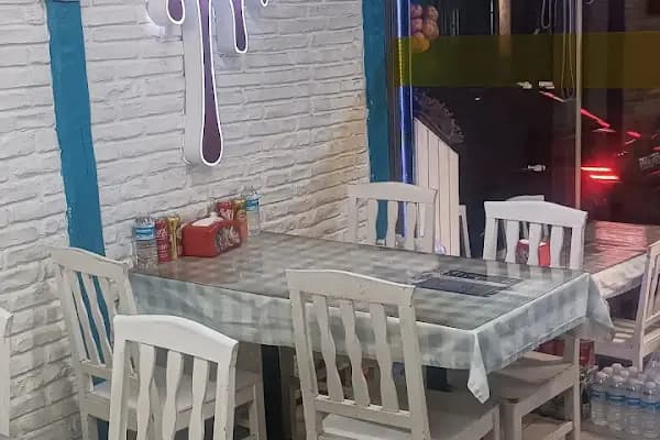 KUMRUCU CEMO - Sandviç dükkanı - İstanbul Bağcılar