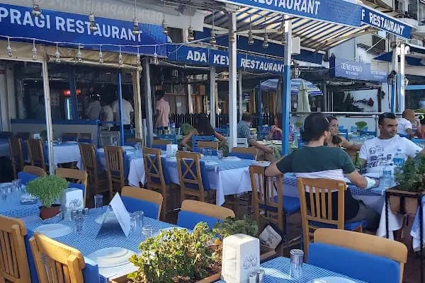 Defne Yaprağı Restaurant - Burgazada - Restoran - İstanbul Adalar