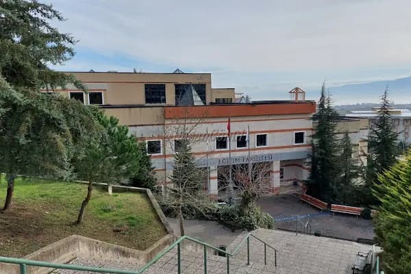 Kocaeli Üniversitesi Eğitim Fakültesi - Üniversite - Kocaeli Başiskele