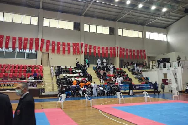 Çayırova Kapalı Spor Salonu - Spor salonu - Kocaeli Çayırova