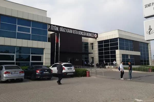 Şehit Piyade Üsteğmen Oğuz Kaan Usta Gençlik Merkezi - Spor kompleksi - Antalya Döşemealtı