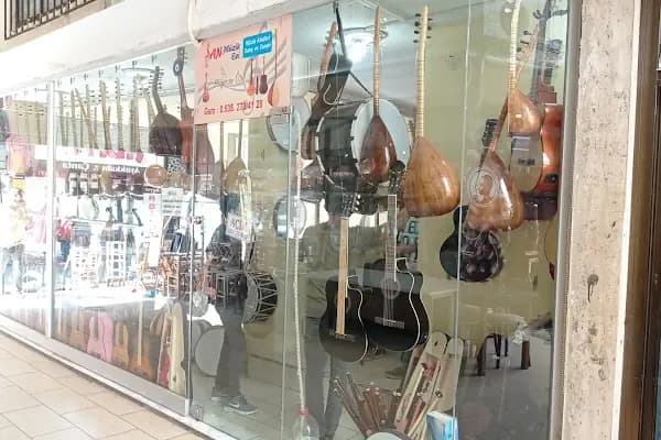 Şan müzik evi - Müzik aletleri mağazası - Mersin Yenişehir
