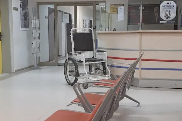 Doç. Dr. Volkan Karaçam, Göğüs Cerrahisi - Cerrah - İzmir Balçova