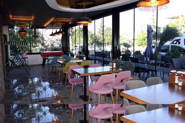 Mixx Point Coffee&amp;Shop - Kahve dükkanı - Antalya Manavgat