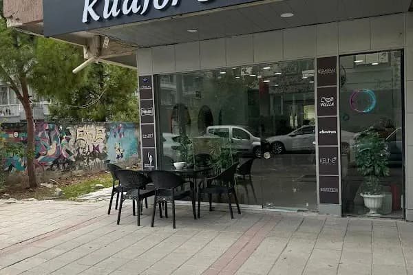 KUAFÖR BuRaK - Kuaför - İzmir Buca