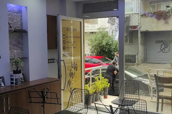 MEB Özel Lavinia Sanat Akademi Müzik ve Kişisel Gelişim Kursu - Sanat Okulu - İstanbul Başakşehir