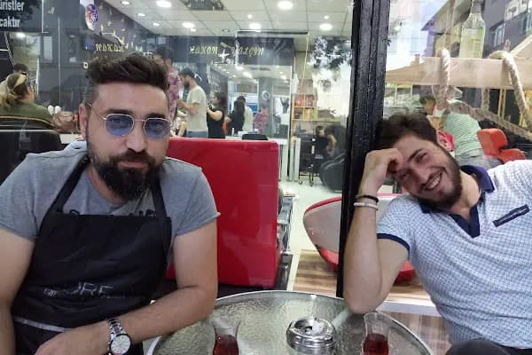 Hakan ve Yalçın Kuaför - Kuaför - İstanbul Arnavutköy