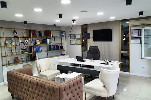 Prof.Dr.Mustafa DURĞUN Estetik Plastik ve Rekonstrüktif Cerrahi Uzmanı - Estetik Cerrahi Kliniği - İzmir Bayraklı
