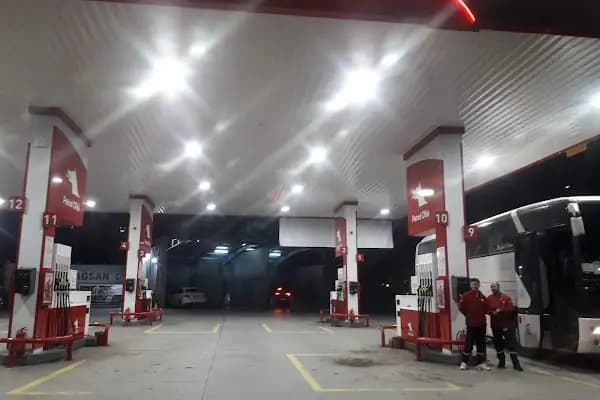 Petrol Ofisi - Benzin İstasyonu - İzmir Bornova