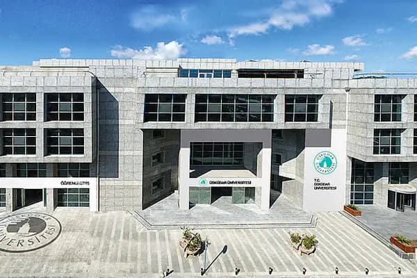 Üsküdar Üniversitesi Merkez Yerleşke - Üniversite - Ankara Altındağ