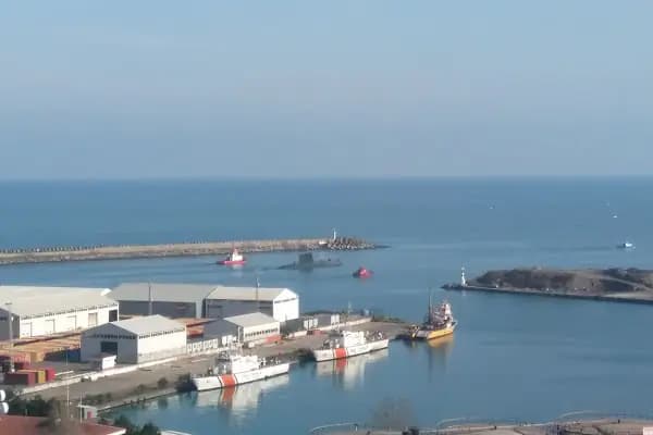 Trabzon Bölge Liman Başkanlığı (Ana Bina) - Resmi Kurum - Trabzon Ortahisar