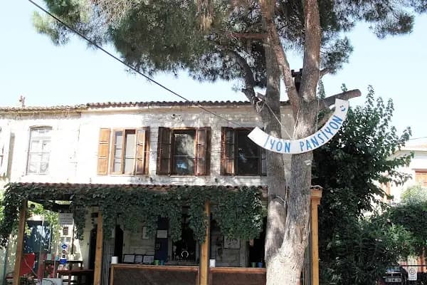 İyon Pansiyon - Turistik Pansiyon - İzmir Foça