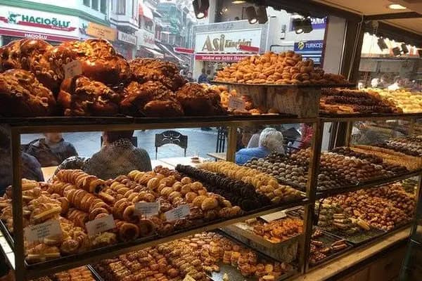Teleferik Unlu Mamülleri - Fırın - İzmir 