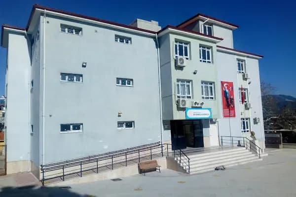 Belenbaşı İlkokulu - Okul - İzmir Balçova