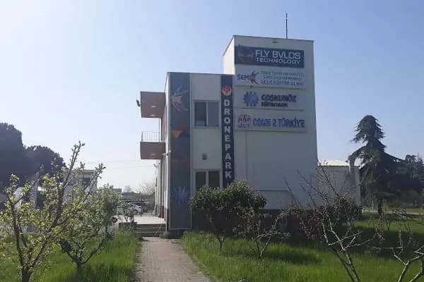 Gebze Yüksek Teknoloji Üniversitesi Asemlab - Okul - İstanbul Adalar