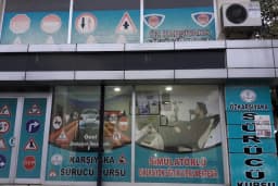Öz Karşıyaka Sürücü Kursu