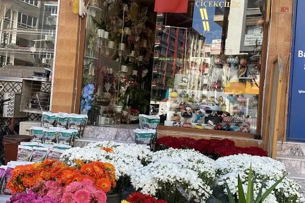 Q-ba Coffee &amp; Bakery - Pastane - İzmir Güzelbahçe