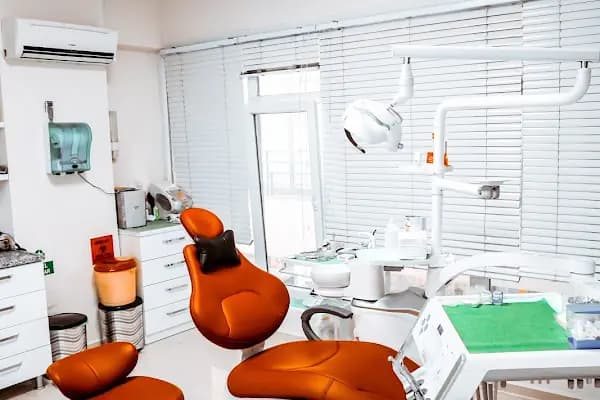 Özel İlke Ağız ve Diş Sağlığı Polikliniği - Diş Kliniği - İzmir Karabağlar