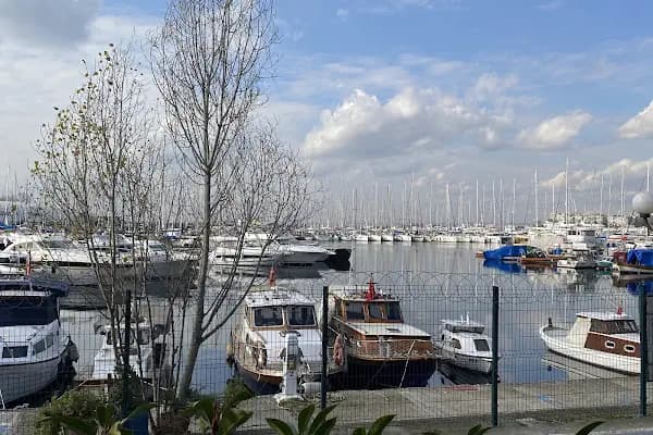 Fenerbahçe Yat Limanı - Marina - İstanbul Kadıköy