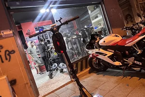 X Board Scooter Teknik Servis ve Modifiye Merkezi - Elektrikli Scooter Bayisi - İstanbul Bağcılar