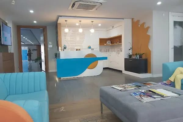 Dişhekimi Zelal Pınar Aktan - Diş Hekimi - Diyarbakır Kayapınar
