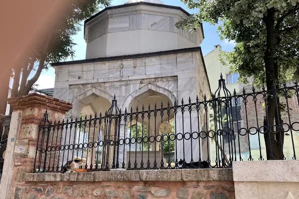 Devlet Hatun Türbesi - Tarihi Yer - Bursa Yıldırım