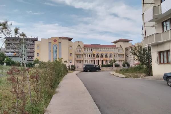 AKÇAABAT İMKB ANADOLU LİSESİ - Okul - Trabzon Ortahisar