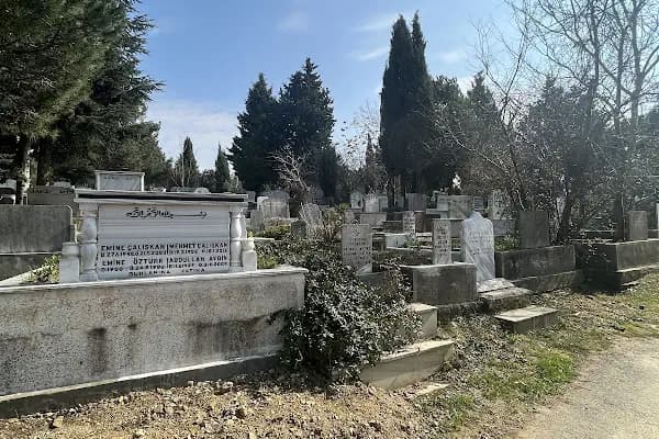 Gazi Mezarlığı - Mezarlık - İstanbul Sultangazi
