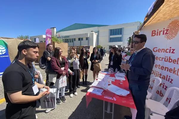 On On Kafe - Kahve dükkanı - Balıkesir Bigadiç