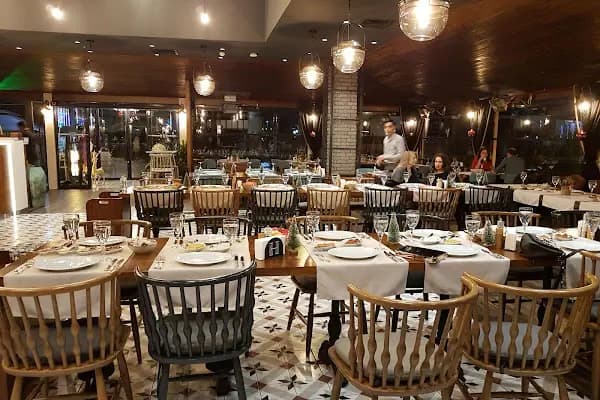 Hasır Restaurant - Restoran - Eskişehir Tepebaşı
