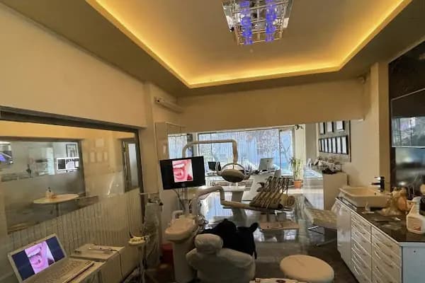 ÇENE CERRAHİSİ UZMANI DR KORHAN KÜÇÜK LAZER İMPLANT CERRAHİ UYGULAMA MERKEZİ - Diş Hekimi - Konya Selçuklu