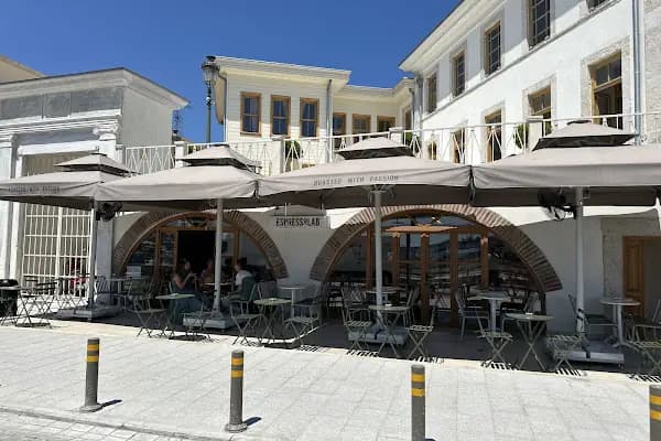 Espressolab Arnavutköy - Kahve dükkanı - İstanbul Beşiktaş