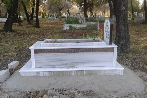 Özlü Mezarlığı - Mezarlık - Antalya Muratpaşa