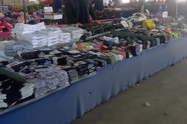 Gulbahcesi kapali semt pazari - Pazar - Adana Karaisalı
