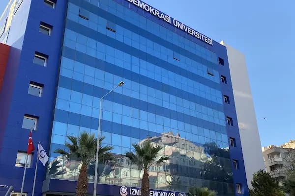 İzmir Demokrasi Üniversitesi - Devlet Üniversitesi - İzmir Konak