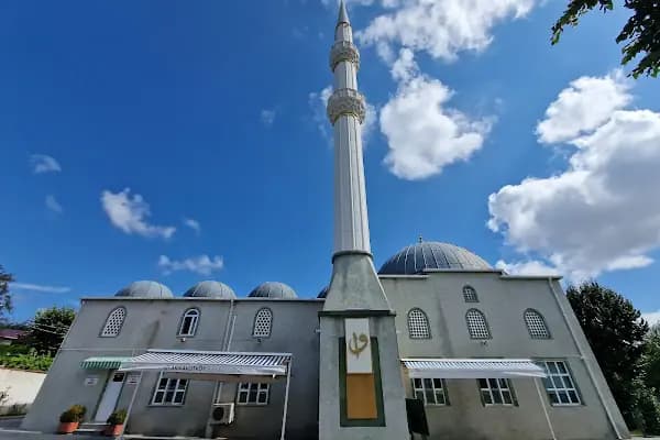 Kasım Baba türbesi - Kutsal Yer - İstanbul Arnavutköy
