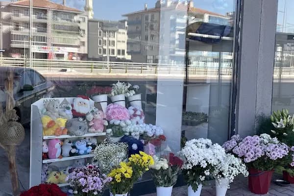 Kuğu Çiçekçilik - Çiçekçi - Konya Meram