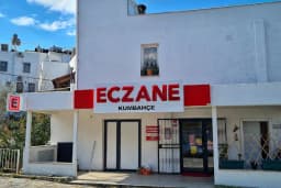 Kumbahçe Eczanesi