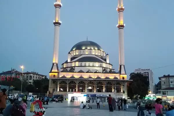 Bağcılar - Tramvay Durağı - İstanbul Zeytinburnu