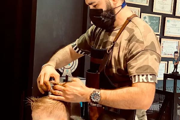 Yusuf Özdemir -The Barber - Berber Dükkanı - Bursa Yıldırım