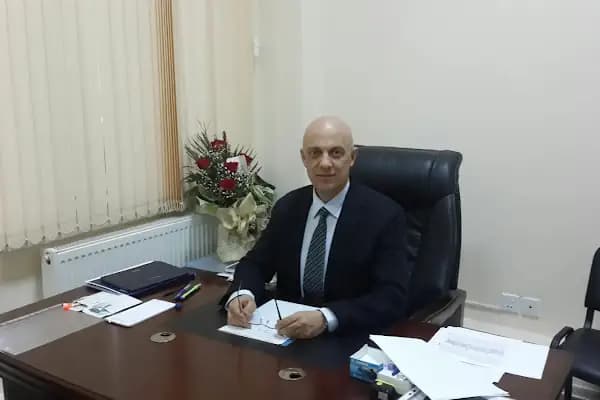 Prof. Dr. Müjdat Yenicesu - Dahiliye Uzmanı - Ankara Çankaya
