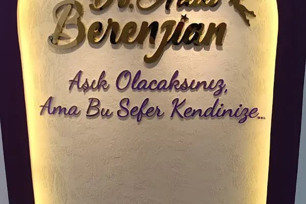 Aida Berenjian - Doktor - İstanbul Adalar
