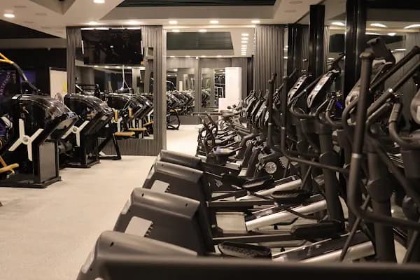Body Club Sport Center - Spor salonu - Kocaeli İzmit