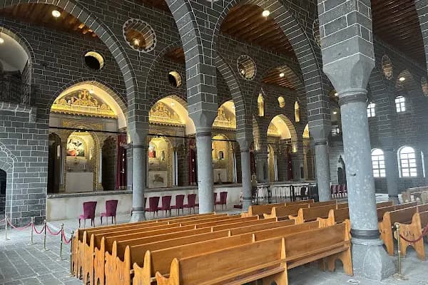 Ermeni Katolik Kilisesi - Ermeni Kilisesi - Diyarbakır Bağlar